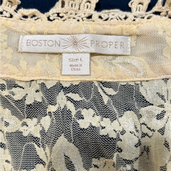Brand new BOSTON PROPER VICTORIAN LACE TOP in a cream color in size large - Picture 13 of 16